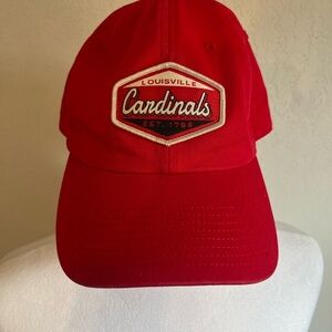 Louisville Cardinals NWOT Captivating Red Tuck-Strap Baseball Cap OSFM
